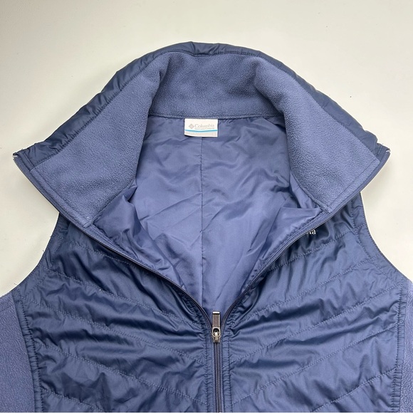 Columbia mix it around vest - Picture 5 of 15